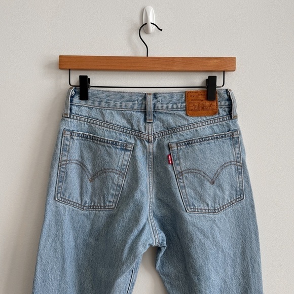 LEVI’S • Wedgie Fit Jeans in Collateral Damage - Picture 8 of 13
